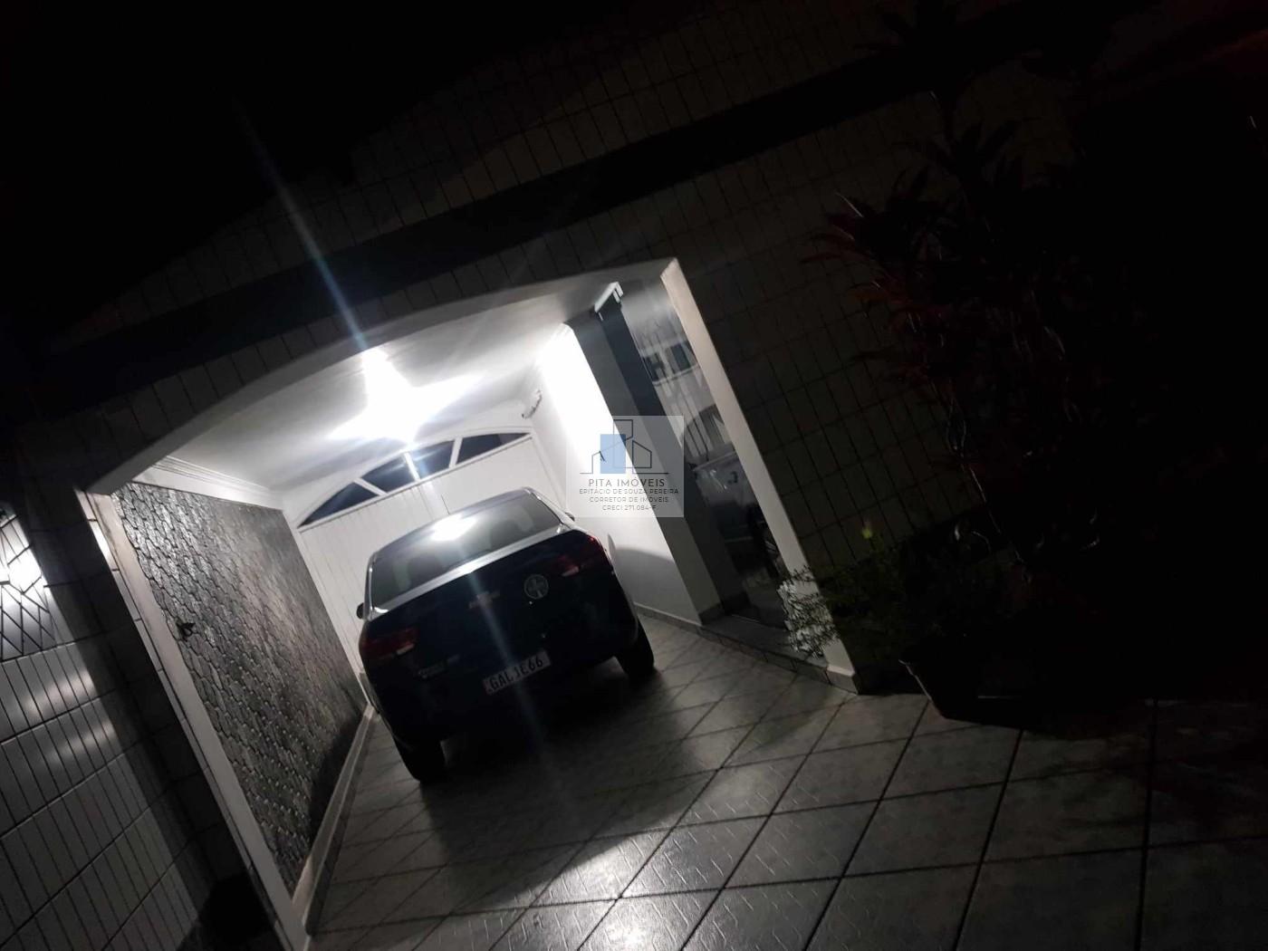 Casa, 4 quartos, 247 m² - Foto 4